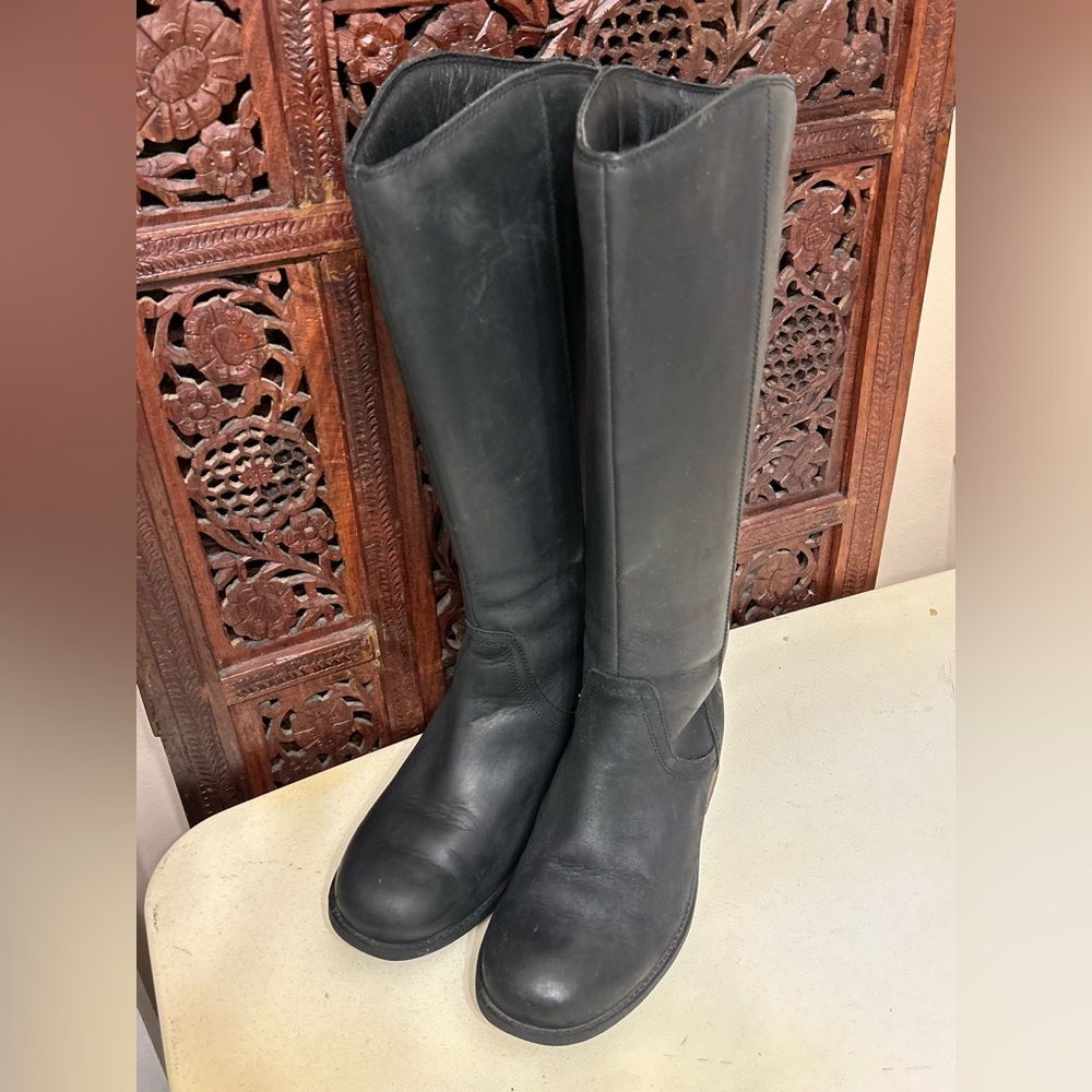 UGG Seldon Tall Black Leather Riding Boots Rear Zipper1009201  Womens Size 7